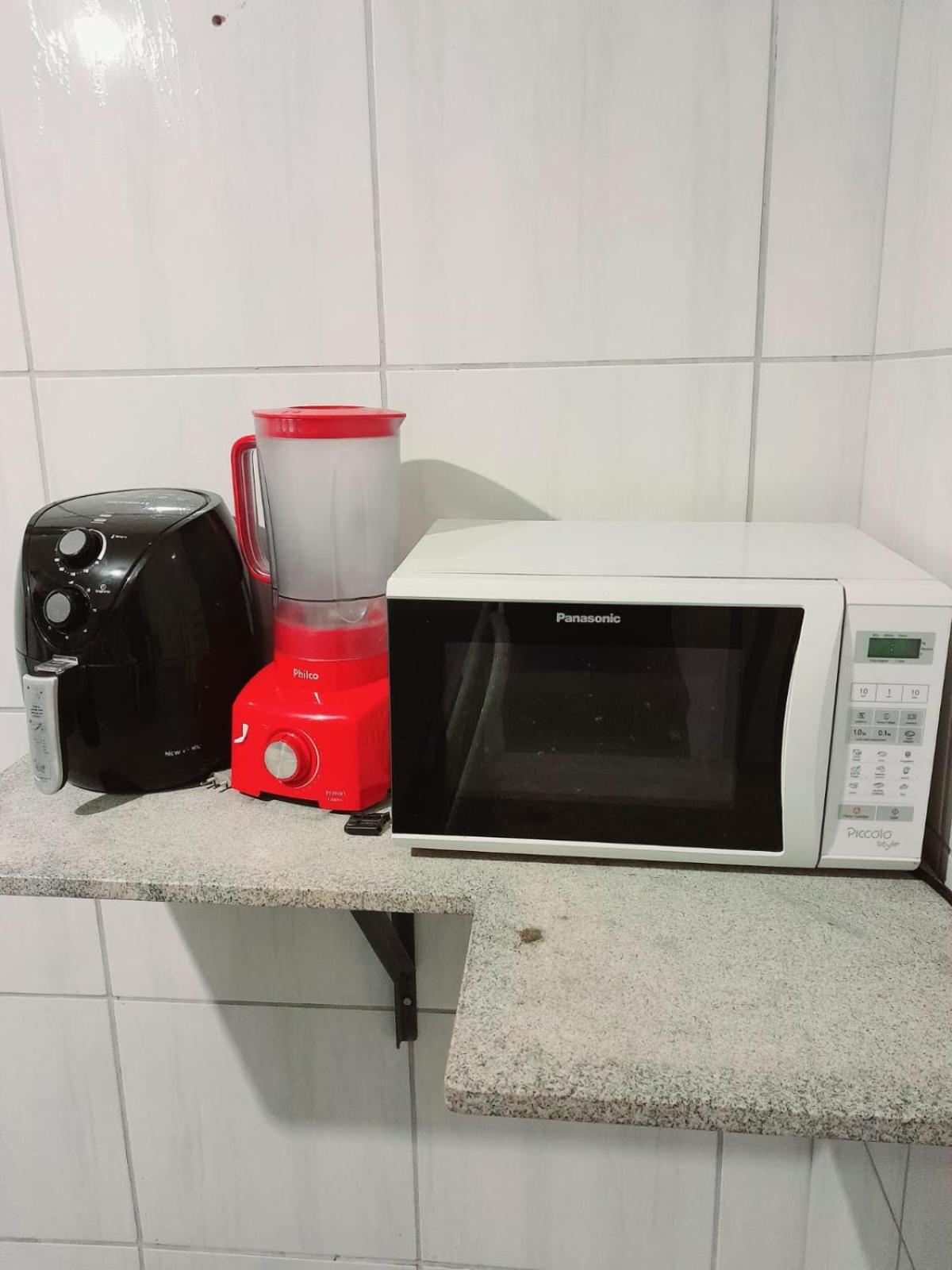 Casa Em Condominio, Com Piscina, Parquinho Infantil, Internet 500mb, Ideal Familia, Garagem 2 Carros, Com 2 Quartos Sendo 1 Suite, Com Smart Tv, 400m Da * Matinhos